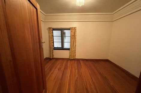 Photo of property in Westhaven Apartments, 11/127 Molesworth Street, Thorndon, Wellington, 6011