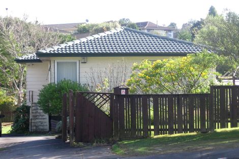 Photo of property in 35 Zita Maria Drive, Massey, Auckland, 0614