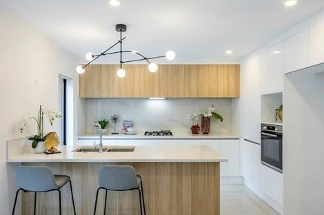 Photo of property in 37d Matipo Road, Mairangi Bay, Auckland, 0630