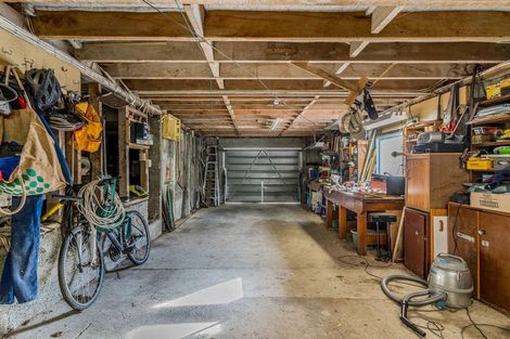 Photo of property in 18 Weir Street, Green Island, Dunedin, 9018