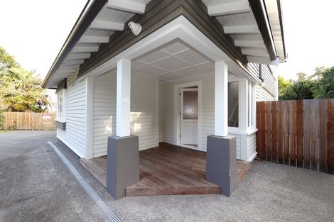 Photo of property in 10 Lincoln Road, Bluff Hill, Napier, 4110