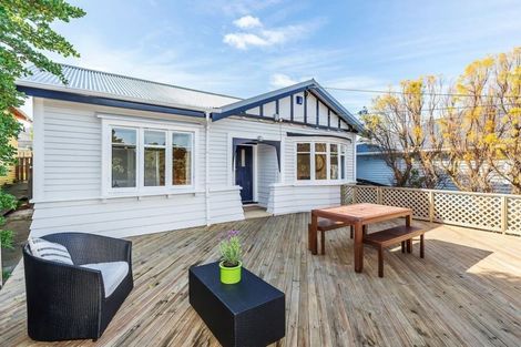 Photo of property in 17 Lonsdale Crescent, Rongotai, Wellington, 6022