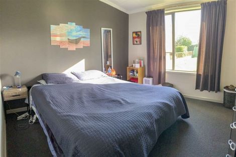 Photo of property in 64 Highfield Terrace, Newfield, Invercargill, 9812