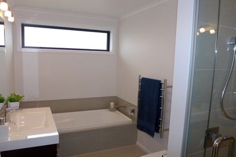 Photo of property in 19 Te Heipora Place, Havelock North, 4130