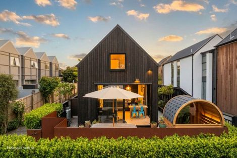 Photo of property in 12a Hurley Street, Christchurch Central, Christchurch, 8011