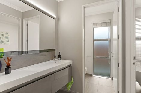 Photo of property in 9 Goldrush Lane, Rolleston, 7614