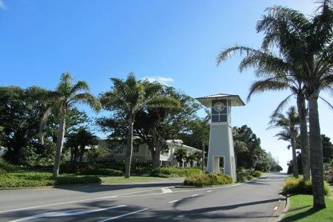 Photo of property in 18 Parkside Drive, Orewa, 0931