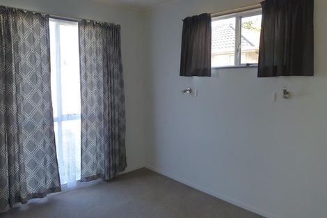 Photo of property in 21a Duckworth Crescent, Greenmeadows, Napier, 4112