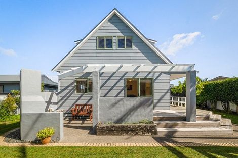 Photo of property in 12 Hereford Place, Waihi Beach, 3611