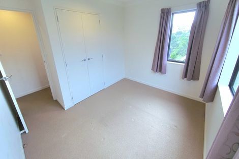 Photo of property in 35 Trotting Terrace, Fairview Heights, Auckland, 0632