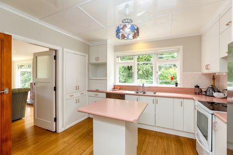 Photo of property in 17 Doralto Road, Frankleigh Park, New Plymouth, 4310