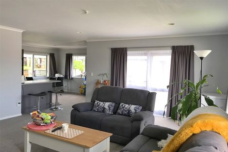 Photo of property in 26 Pointon Glade, Grandview Heights, Hamilton, 3200