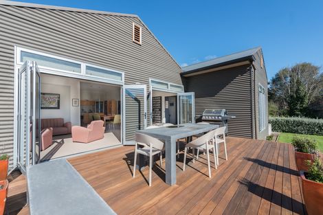 Photo of property in 8 Braeside, Kinmont Park, Mosgiel, 9024