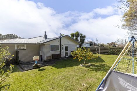 Photo of property in 61 Clawton Street, Westown, New Plymouth, 4310