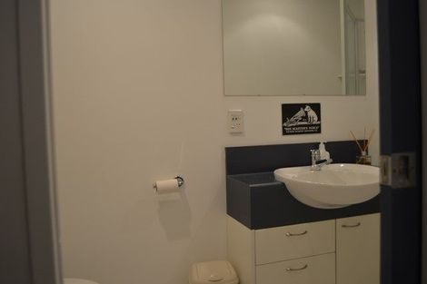 Photo of property in Terrace Heights Apartments, 3b/163 The Terrace, Wellington Central, Wellington, 6011