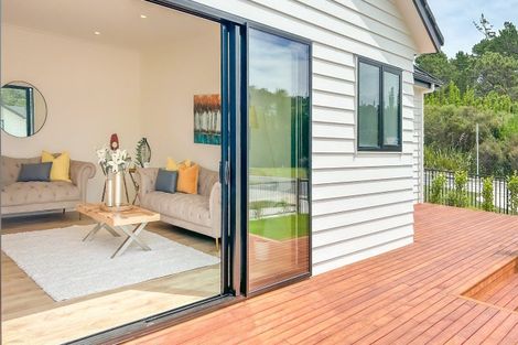 Photo of property in 2 Hayley Court, Wainui, Silverdale, 0992