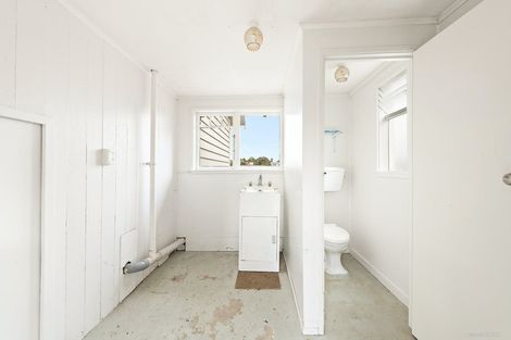 Photo of property in 4122 Great North Road, Glen Eden, Auckland, 0602