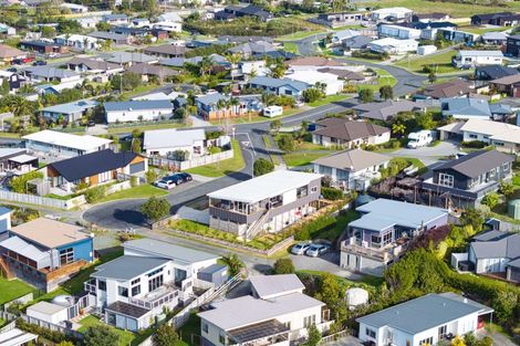 Photo of property in 7 Takahe Place, Mangawhai, 0505