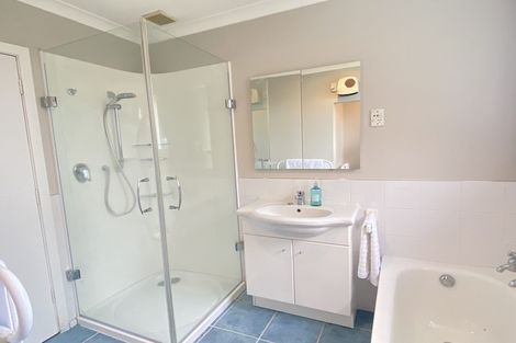 Photo of property in 35 Wilton Crescent, Bishopdale, Christchurch, 8053