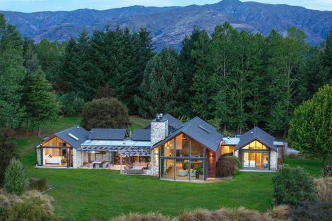 Photo of property in 837f Lake Hawea-albert Town Road, Albert Town, Wanaka, 9382