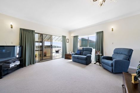 Photo of property in 46 Eskdale Road, Papakowhai, Porirua, 5024