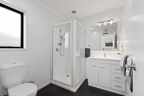 Photo of property in 4 Bryan Gallagher Place, Welcome Bay, Tauranga, 3175