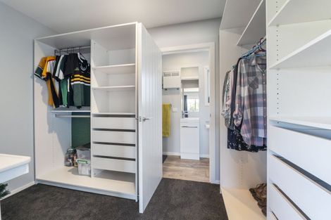 Photo of property in 43 Carrs Road, Urenui, 4377