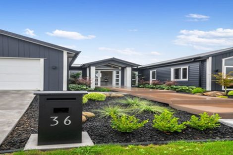 Photo of property in 36 Te Rata Boulevard, Karaka, 2124