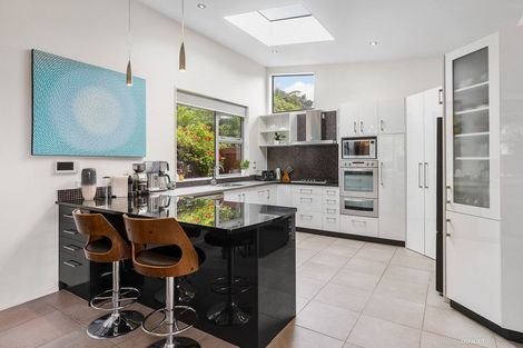 Photo of property in 35 Finnimore Terrace, Vogeltown, Wellington, 6021