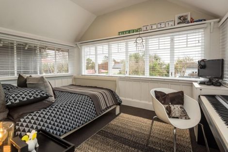 Photo of property in 15 Innes Road, St Albans, Christchurch, 8052