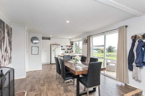 Photo of property in 49 Bayleys Road, Birdlings Flat, Little River, 7591