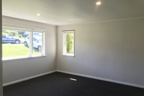 Photo of property in 2 Currey Crescent, Milford, Auckland, 0620