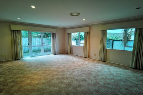 Photo of property in 23 Serrita Avenue, Sunnyhills, Auckland, 2010
