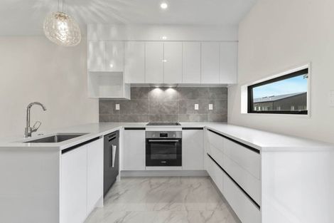 Photo of property in 77 Tahuhu Road, Mount Wellington, Auckland, 1062