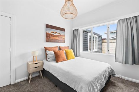 Photo of property in 29 Pukeko Place, Westshore, Napier, 4110