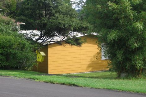 Photo of property in 87 Avonleigh Road, Green Bay, Auckland, 0604