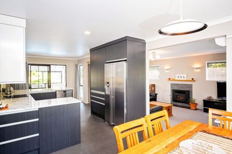 Photo of property in 38 Ngarimu Crescent, Taradale, Napier, 4112