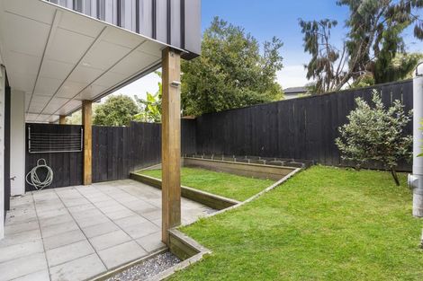 Photo of property in 4e Wattle Road, Sunnyvale, Auckland, 0612