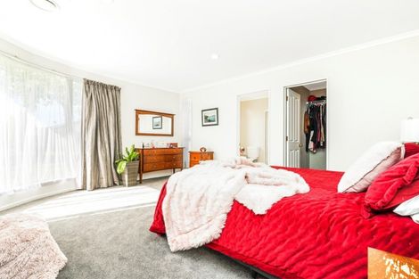 Photo of property in 11 Bouverie Crescent, Flagstaff, Hamilton, 3210