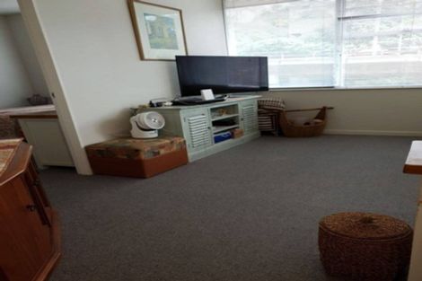 Photo of property in Terrace Tower Apartments, 2f/126 The Terrace, Wellington Central, Wellington, 6011