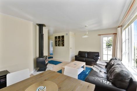 Photo of property in 19 Kainui Road, Raumati South, Paraparaumu, 5032