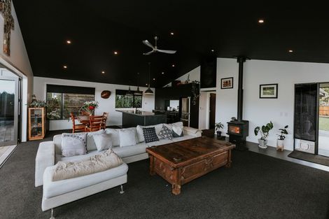 Photo of property in 19 Airedale Road, Weston, Oamaru, 9401