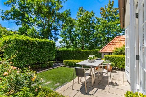 Photo of property in 11 Stanley Point Road, Stanley Point, Auckland, 0624