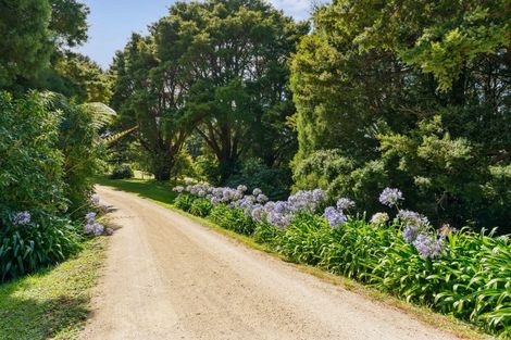 Photo of property in 36 Hoeke Road, Carrington, Carterton, 5791