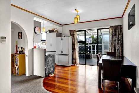 Photo of property in 293 Glover Road, Hawera, 4610