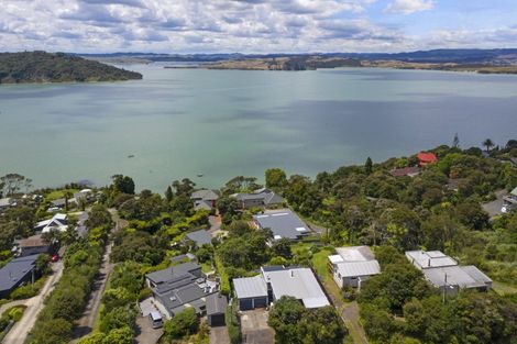 Photo of property in 92 Greenslade Road, Raglan, 3295