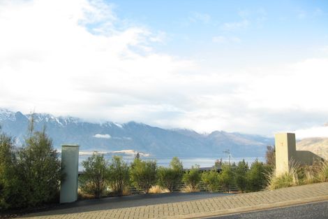 Photo of property in 7 Aspen Grove, Fernhill, Queenstown, 9300