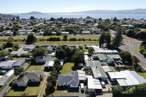 Photo of property in 1a Walker Road, Fairy Springs, Rotorua, 3015