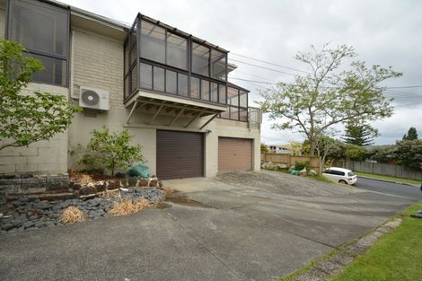 Photo of property in 1/20 Anne Road, Hillcrest, Auckland, 0627