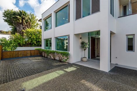 Photo of property in 22b Beach Road, Castor Bay, Auckland, 0620